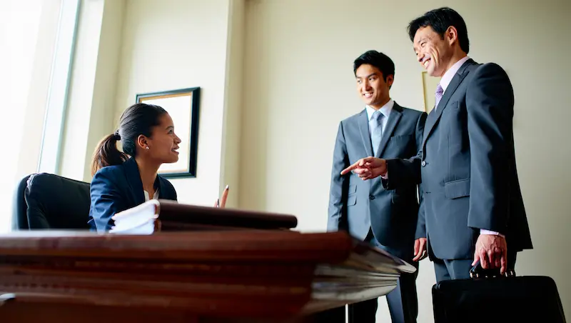 contratación extranjeros